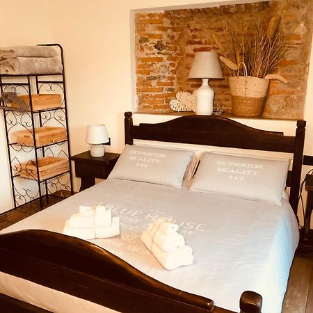 B&B Tenuta Legnate Sesto Calende Kültér fotó