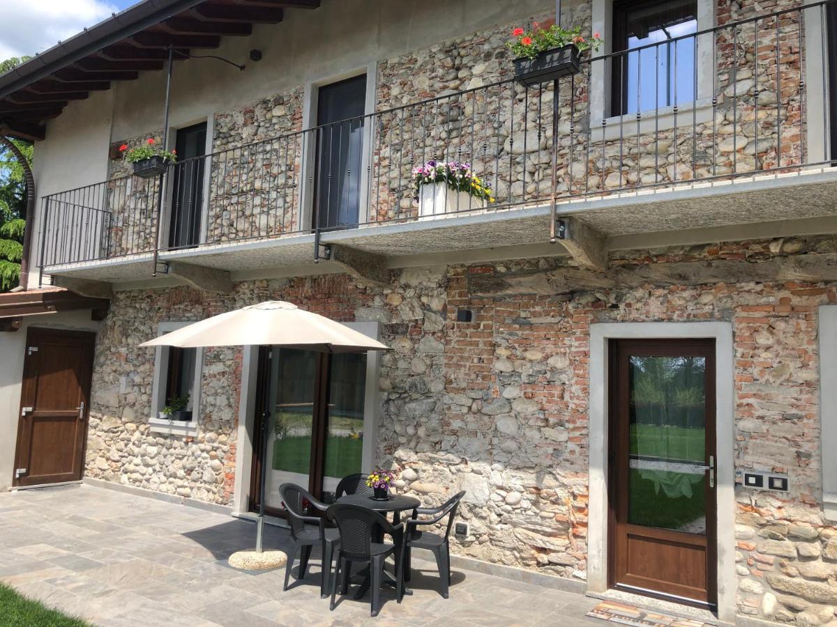 B&B Tenuta Legnate Sesto Calende Kültér fotó
