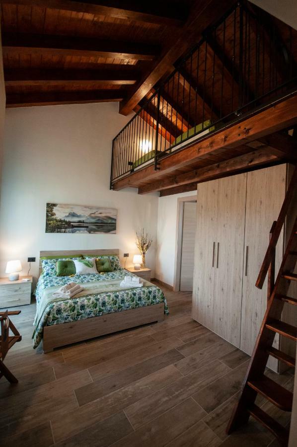 B&B Tenuta Legnate Sesto Calende Kültér fotó